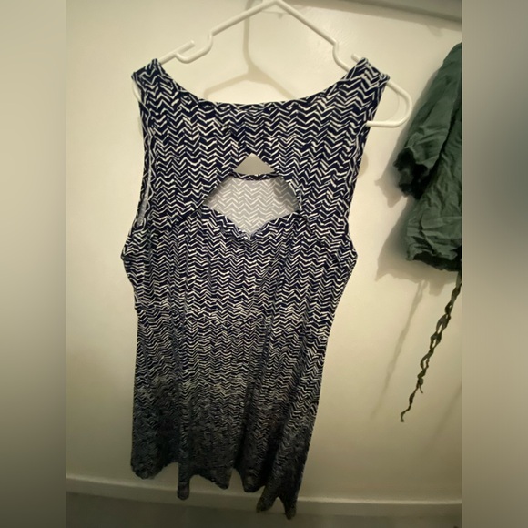 Cutout Dress - Picture 2 of 3